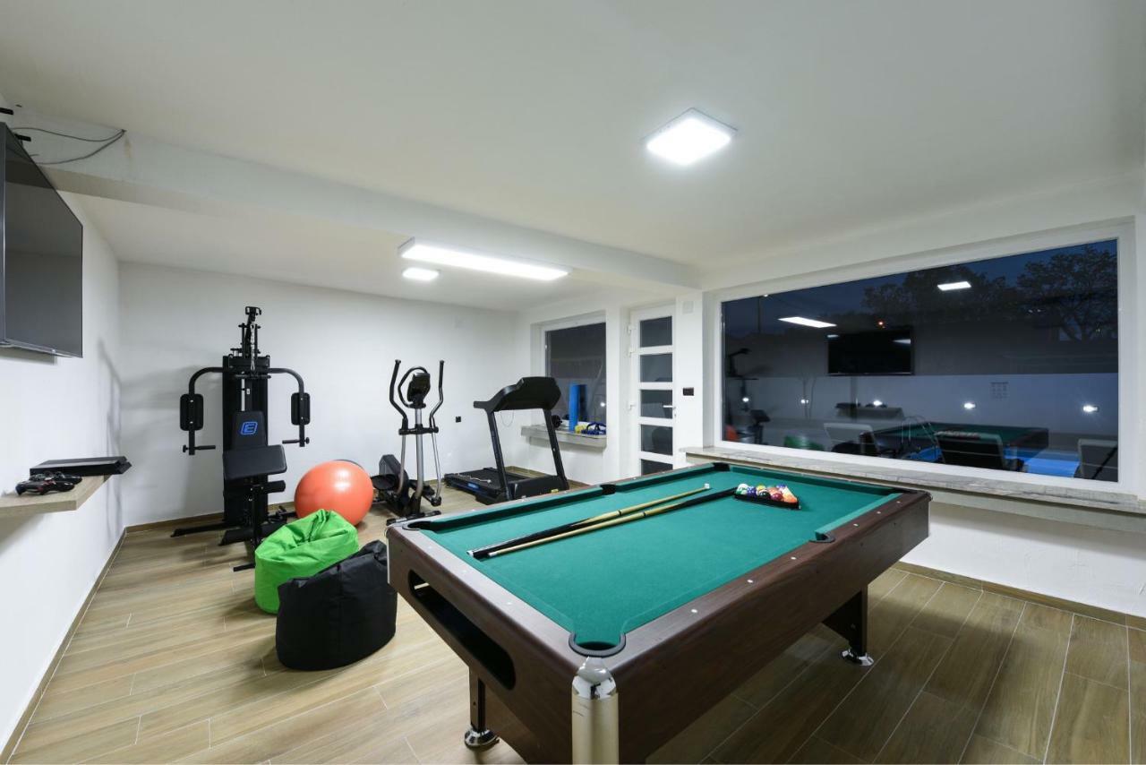 Villa Mare - With Heated Pool Zadar Zewnętrze zdjęcie